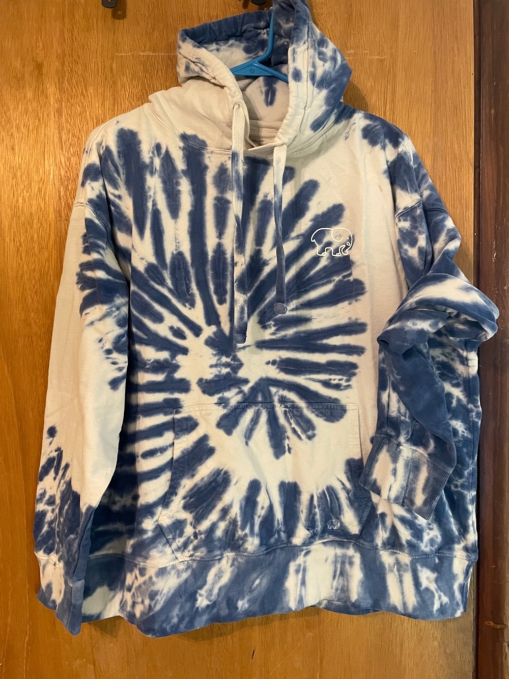 ivory ella Navy and Ivory Tie-Dye Pullover Hoodie